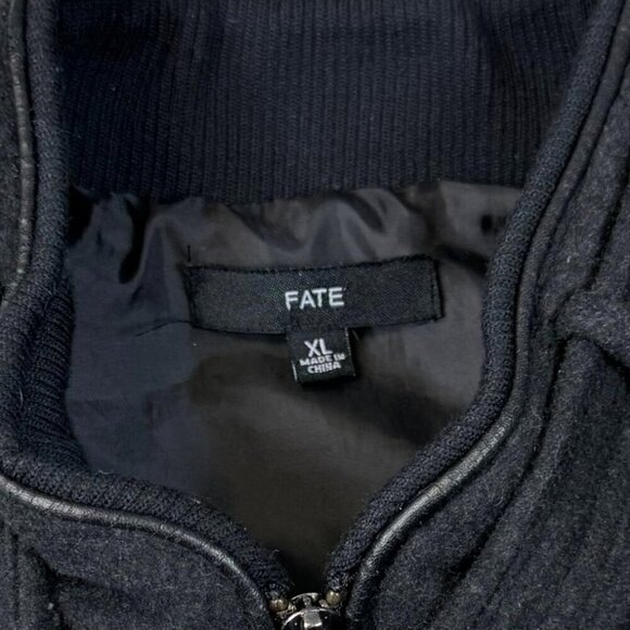 Fate Vest Womens Sz XL Black Wool Blend Quilted Full Zip Buckle Collar Rib Sides - Picture 7 of 9